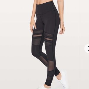 Lululemon Wunder Under high rise mix and mesh